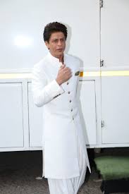 When his first look was released online, it drew instant comparisons to. Shah Rukh Khan Looks Handsome In White Sherwani Masala Com