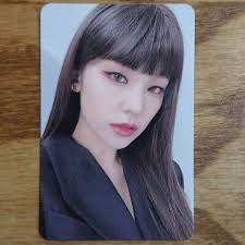 ITZY Yeji Photocard Yeji Official Photocard Itzy Cheshire Limited Edition  Genuine Kpop