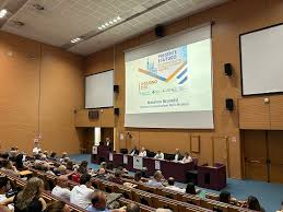 Integrazione, innovazione, partecipazione: Modena ripensa la sua sanità con  un confronto