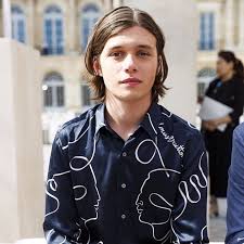 Nick Robinson Nick Robinson Boys Long Hairstyles Robinson
