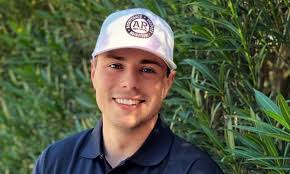 Austin Rector's Instagram, Twitter & Facebook