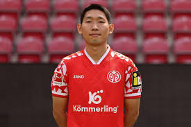 Experience the thrill of Milo Manheim's exposed body - a vision in bodypaint