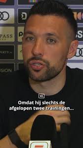 Wat een knappe goal van Raúl Moro! Volgend seizoen in de Eredivisie? 🧐