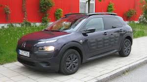 The french manufacturer tried to fix that with a major facelift in 2018. Citroen C4 Cactus 1 6 Bluehdi Getestet Ein Crossover Mit Originellen Details Mit Getonten Seitenscheiben Einer Schwarzen Innen Fahrwerk Bremsanlage Limousine