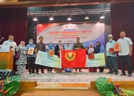 Obat pertanian merupakan produk yang digunakan untuk mengobati dan mencegah tanaman terserang hama dan penyakit. Berita Laman Rasmi Jabatan Pertanian Negeri Kedah Darul Aman