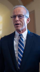 NHL reinstates Bowman, MacIsaac, Quenneville after ban for role in  Blackhawks scandal