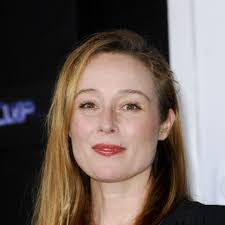 Meredith Bonner's Instagram, Twitter & Facebook