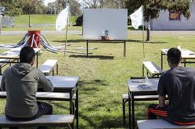 La ciudad se reunió con los gremios docentes para presentarles los protocolos para el regreso seguro a las aulas: Clases Presenciales En Caba El Gobierno Porteno Aun No Informo A Los Docentes Como Implementara La Vuelta A Las Aulas Ute