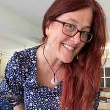 Amy Schenck's Instagram, Twitter & Facebook