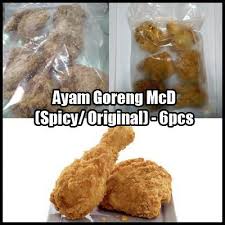 Aku adalah salah satu orang yang doyan banget makan ayam goreng tepung.ayam goreng mcd menjadi salah satu favorit aku banget, karena rasa ayamnya begitu. Ayam Goreng Mcd Spicy Regular Food Drinks Instant Food On Carousell