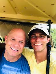 Dana Cormier (@D_Cormier13)