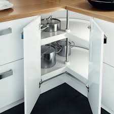 Taking up just 20 square feet, this circle kitchen promises to rotate up to 180 degrees to give you a sink, microwave, and dishwasher along with the same. Ninka 3 4 Circle Carousel Fitting Hafele Home
