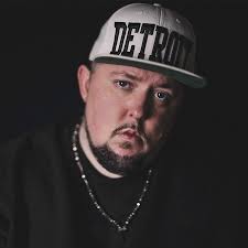 Michigan rapper Astray hopped