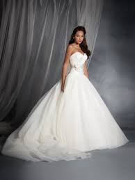 As a modern bridal shop, they have a collection of designer dresses, bridesmaid dresses, veils and accessories. Disney Fairy Tale Weddings By Alfred Angelo Archives Serenity Brides