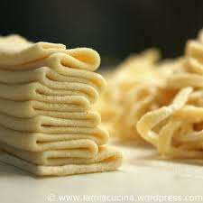 We did not find results for: Stringozzi Umbri Oder Wie Man Eiweiss Vernichtet Lamiacucina