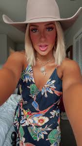 How Much Does Keaton Oaks Make