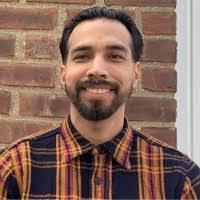 Alex Bustillos's Instagram, Twitter & Facebook