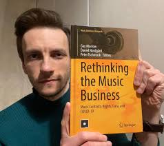 I almost forgot to tell you about this surprise delivery from a few days  ago