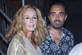 Rocío Carrasco: así se ha organizado con Fidel Albiac antes de su viaje