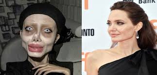 Angelina jolie أنجلينا جولي ممثلة ومخرجة أمريكية لها الكثير من الأفلام السينمائية المشهورة حول العالم، كما تعرف بنشاطاتها العديدة في مجال حقوق الإنسان.، تعرف على السيرة الذاتية الإنجازات والحكم والأقوال وكل المعلومات التي. Ø¨Ø§Ù„ØµÙˆØ± Ø´Ø¨ÙŠÙ‡Ø© Ø£Ù†Ø¬Ù„ÙŠÙ†Ø§ Ø¬ÙˆÙ„ÙŠ ÙÙŠ Ù‚Ø¨Ø¶Ø© Ø§Ù„Ø³Ù„Ø·Ø§Øª Ø§Ù„Ø¥ÙŠØ±Ø§Ù†ÙŠØ© Ø±ÙˆØ²Ø§Ù†Ø§ Ø§Ù„Ø¥Ø®Ø¨Ø§Ø±ÙŠ