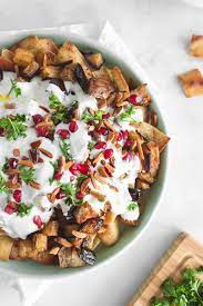 Easy Vegetarian Eggplant Fatteh Hungry Paprikas Recipe Tasty Vegetarian Recipes Vegetarian Tasty Yogurt