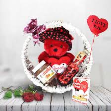The best valentine's day gifts are the ones that you can share with loved ones. Valentine Gift Basket And Rose Flower Ø®Ø±ÛŒØ¯ Ø¢Ù†Ù„Ø§ÛŒÙ† Ú¯Ù„ Ùˆ Ù‡Ø¯ÛŒÙ‡ Ø¯Ø± ØªÙ‡Ø±Ø§Ù† Ú¯Ù„ ÙØ±ÙˆØ´ÛŒ ØªÛŒ ØªÛŒ Ú¯ÛŒÙØª