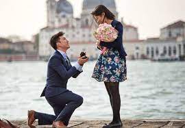 Denn immerhin stellen sie eine sehr wichtige frage. Der Heiratsantrag Und Die Verlobung Tolle Ideen Und Vorschlage Trauringe Gold