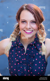 Sylvia Dove's Instagram, Twitter & Facebook