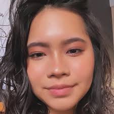 MEET THE BOARD (part2) Hi! My name is Alina Khalid, and I am a junior  majoring in Neuroscience. I'm the Volunteer Chair of APMS. In the near  future, I hope to become