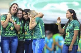 Los cuerpos sin vida de los jugadores del modesto club chapecoense fallecidos el lunes en un accidente aéreo en colombia llegaron hoy a la localidad. Accidente Avion Chapecoense En El Pais