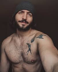 S E V I L L A ♥️ Tantas emociones! Gracias una vez más a mis amigos por  hacer mi estancia tan especial!!!