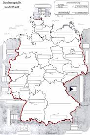 Deutschland, die 16 bundesländer, landeshauptstädte, berge, flüsse, karte. An Hand Der Tabelle Und Der Karte Beantworten Sie Folgende Fragen