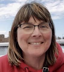 Sasha Mueller's Instagram, Twitter & Facebook