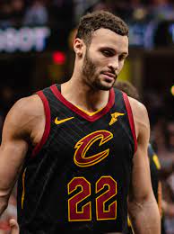 Found his voice by helping others chris manning august 26, 2021 for cavs forward larry nance jr., the idea to raise money and awareness for local businesses last season came. Larry Nance Jr Wikipedia