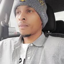 Eric Reel (ericellis0528)