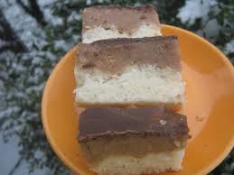 Snikers torta, moskva šnit torta, rozen. Posne Torte Coolinarika