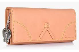 By yashita mar 25, 2019. 10 Best Wallet Purse Brands For Women To Keep Money In Style Looksgud Com