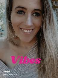 Kelly Nice's Instagram, Twitter & Facebook