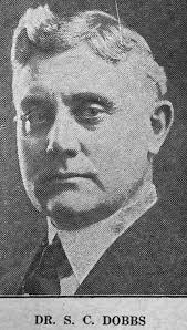 Arnold Dobbs's Instagram, Twitter & Facebook