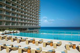 Relaxation is the name of the game at moon palace cancun, but the beachside resort also caters to active travelers, especially those interested in water sports and snorkeling. Your Guide To The Best All Inclusive Resorts In Cancun Departures