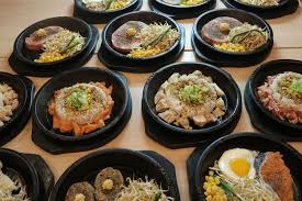 Mulai dari restoran china, korea, bahkan tak ketinggalan ada juga restoran jepang di kota makassar. Restoran Jepang Baru Di Jakarta Sajikan Pepper Rice Murah Rp 30 000 An Seperti Apa Halaman All Kompas Com