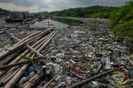 A New Weapon In The War Against Plastic Waste Plastic Waste Ocean Island