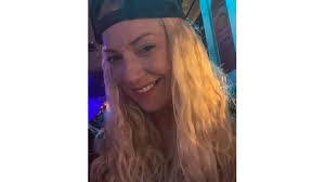 Crystal Harlan's Instagram, Twitter & Facebook