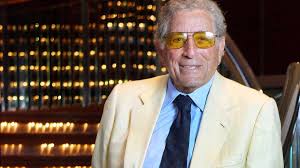 So, @speakerpelosi was at @ladygaga and tony bennett concert and that's why she wasn't around to help one netizen quipped: Dem Sanger Tony Bennett Zum Neunzigsten Geburtstag