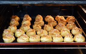 Chouquettes Ma Recette De Pate A Choux Avec Un Robot Kitchenaid Recettes De Cuisine Recette Pate A Choux Recette Gouter