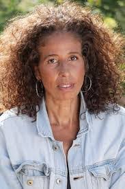 Maxine Golden's Instagram, Twitter & Facebook