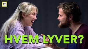 Martin axel henny lepperød (født martin sundbø lepperød 1993) er en norsk programleder, skuespiller og standupkomiker fra nesodden. Hvem Er Best Til A Lyve I Kortspill Praktisk Info Med Jon Almaas Dplay Norge