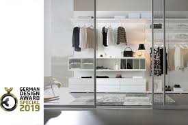 Pin Von Design Kiste De Auf Schranke Schrank Begehbarer Schrank Schranksystem