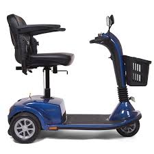 It has a tight turning radius which provide added stability over rough. Golden Technologies Full Size Companion 3 Wheel Scooter