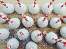 Christmas elf cake pops happy elves that happen to taste like pb&j can easily be part of the party. Holiday Spice Cake Pops Maria Makes Wholesome Simple Recipes For Every Day